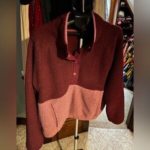 Burgundy & pink color block fleece pullover